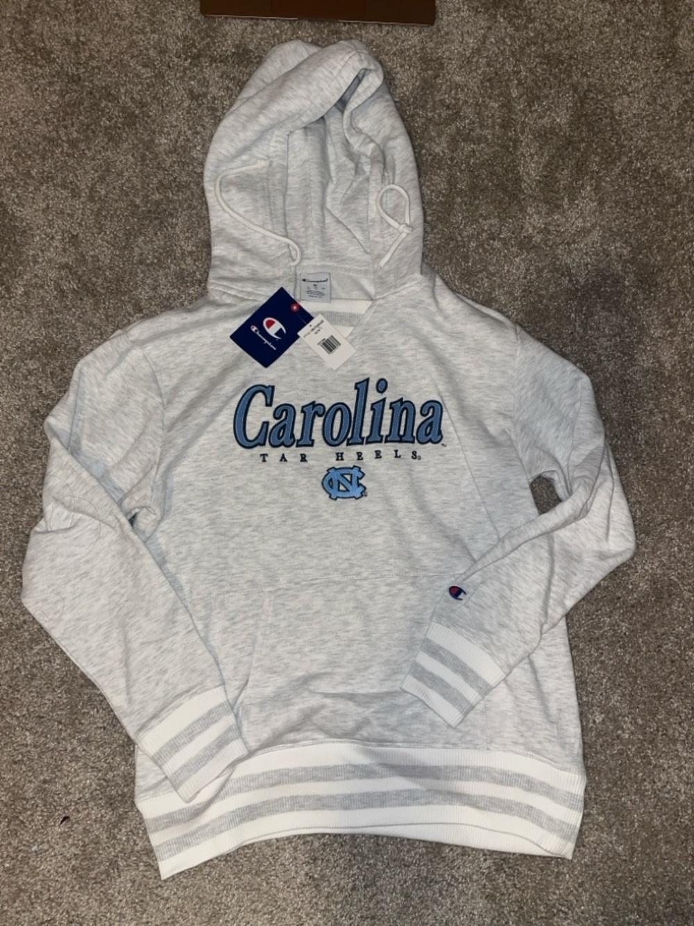 Champion UNC Tar Heels Gray Hoodie University of North Carolina at Chapel Hill